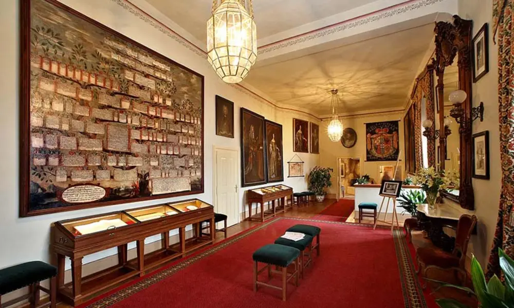 Castle Museum and Castle Tower - self-guided tour