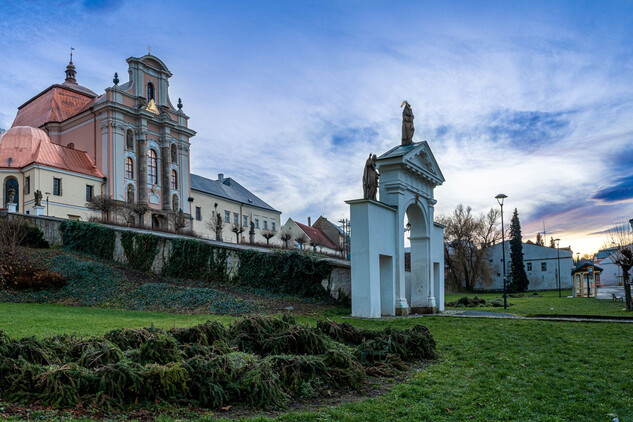 Kostel ve Fulneku, Římskokatolická farnost Fulnek, restaurátor Filip Menzel a Miroslav Přikryl obdrželi Cenu generální ředitelky NPÚ, rok 2022